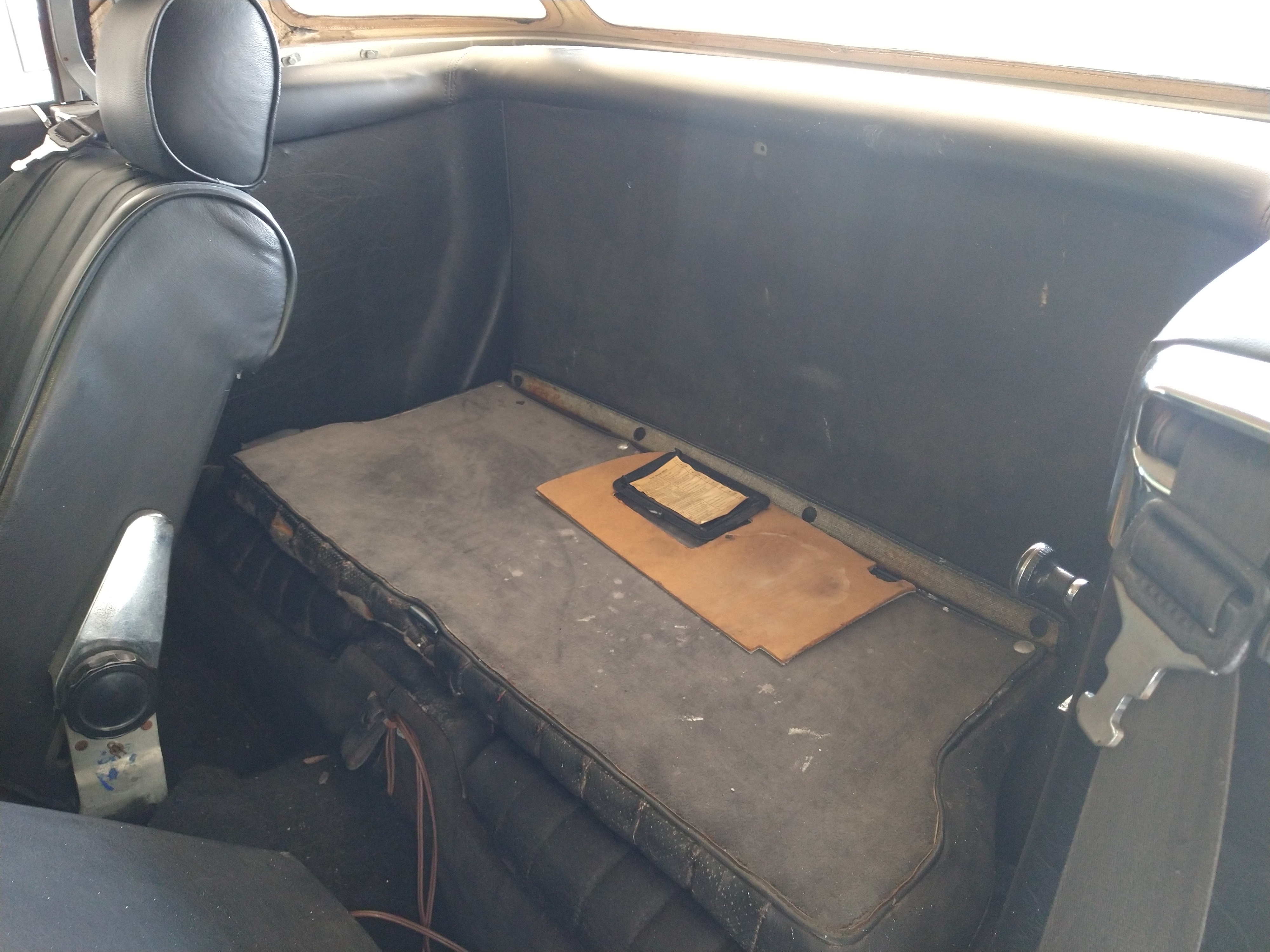Rare, highly desirable Euro-spec 1982 Mercedes 280 SL